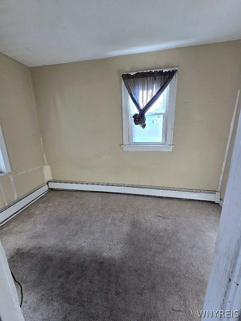 2 bed, 1.0 bath, 620 sqft, $1,450 — Photo 2