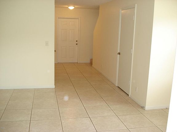 2nd image of 6965 Mill Brook Pl