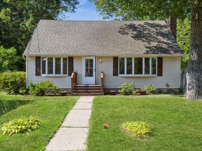 (Undisclosed Address), East Northport, NY, 11731