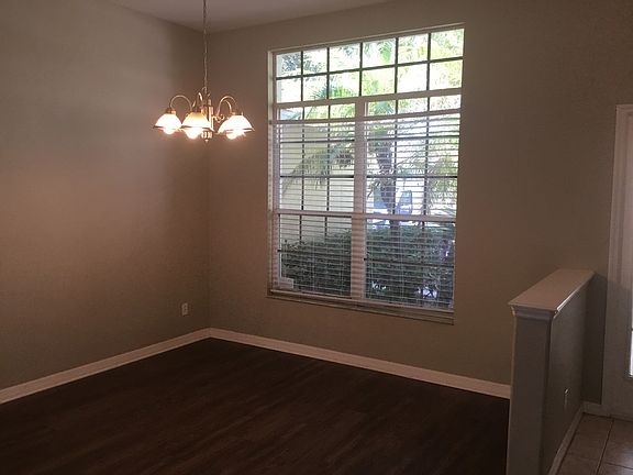 5th image of 807 Red Ash Ct