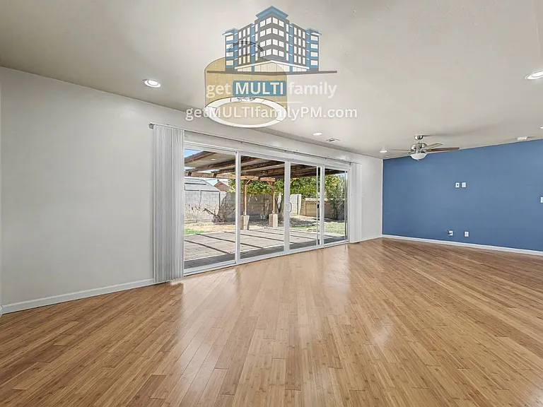 8632 E Vista Dr — Photo 13