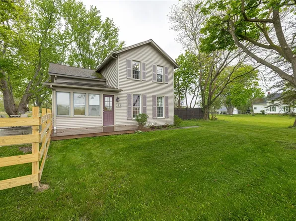 192 Boughton Hill Rd, Honeoye Falls, NY 14472