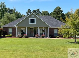 831 Bk Pickering, Redwater, TX 75573