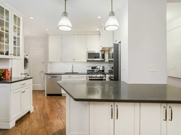 240 West 98th Street image 3 of 11