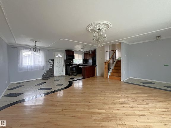 4th image of 8817 163rd St NW