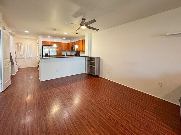 4th image of 840 Kakala St #804