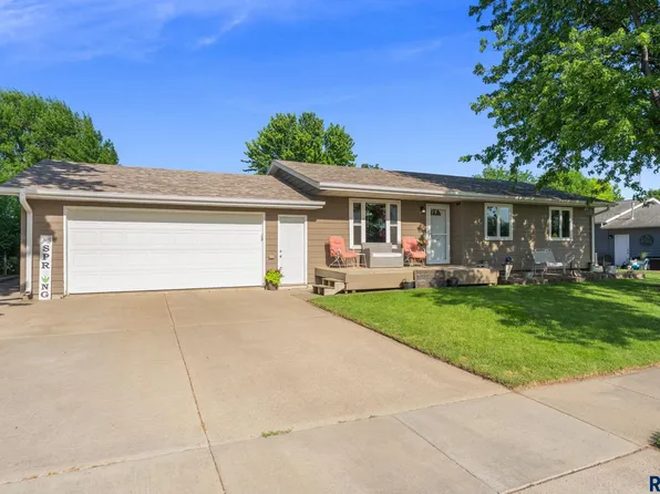 510 N Cole Ave, Tea, SD 57064