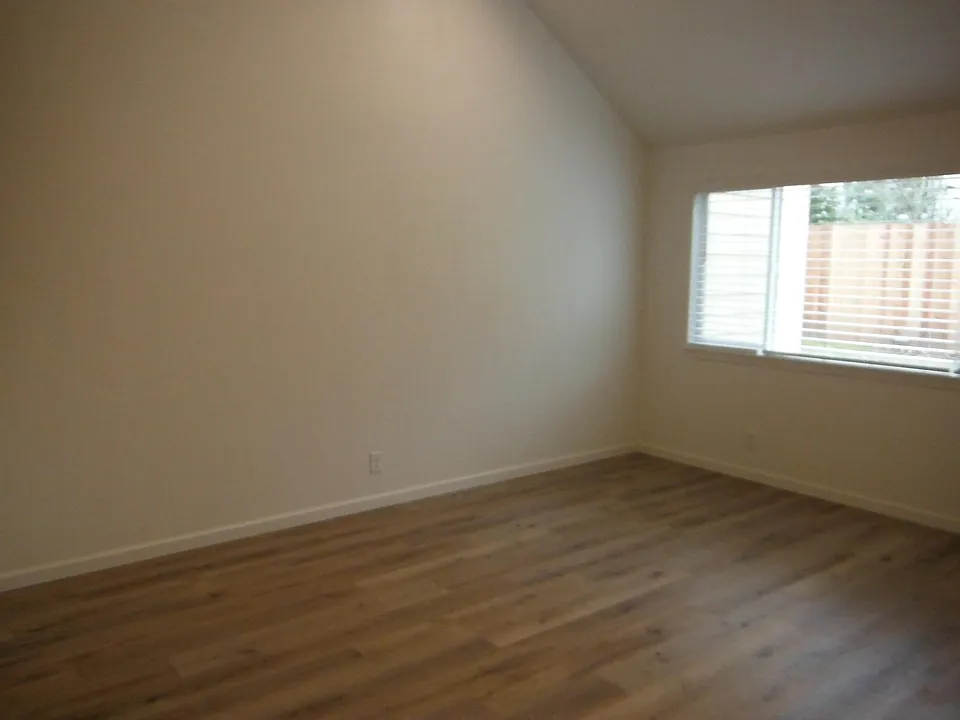260 N Adams St #6