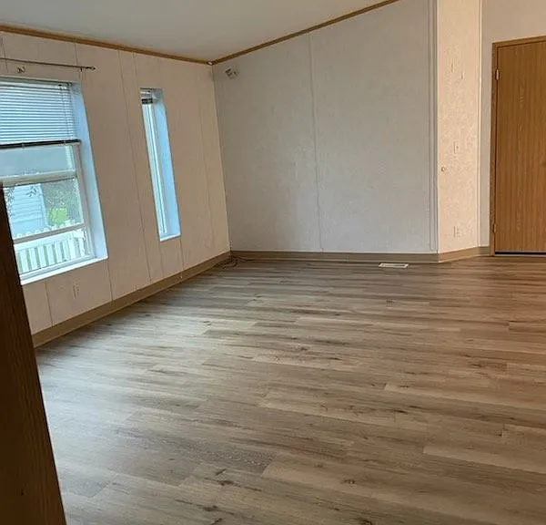 102 Green Tree Dr — Photo 10