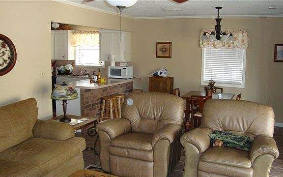 3rd image of 310 Shiloh Dr