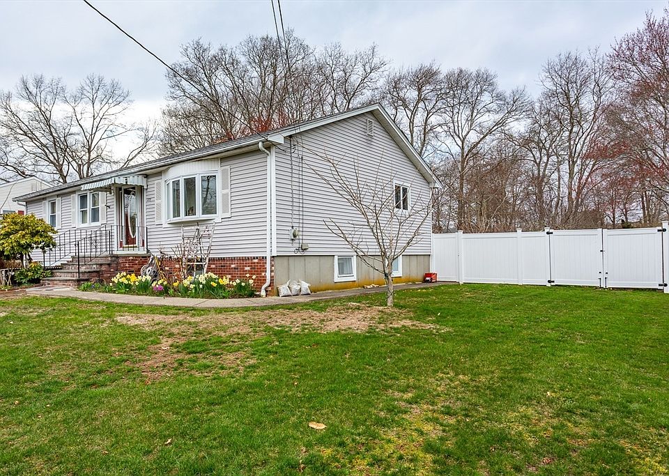 1st image of 278 W McCabe St