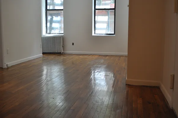 Rented by Sky Management | media 33