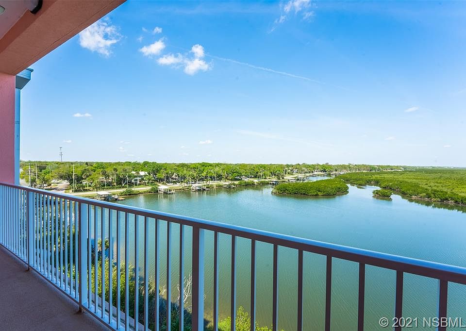 1st image of 4-603 Riverwalk Dr
