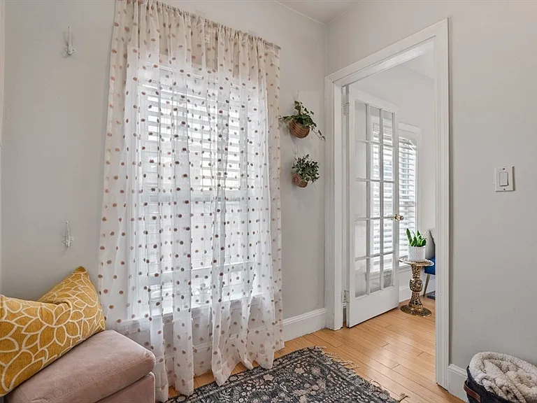 377 Dorchester St #3 — Photo 11