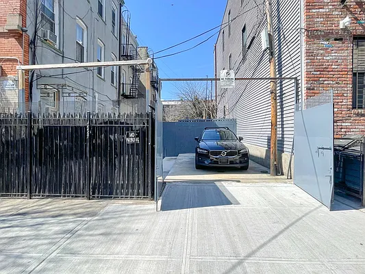 Rented by Corcoran | media 14