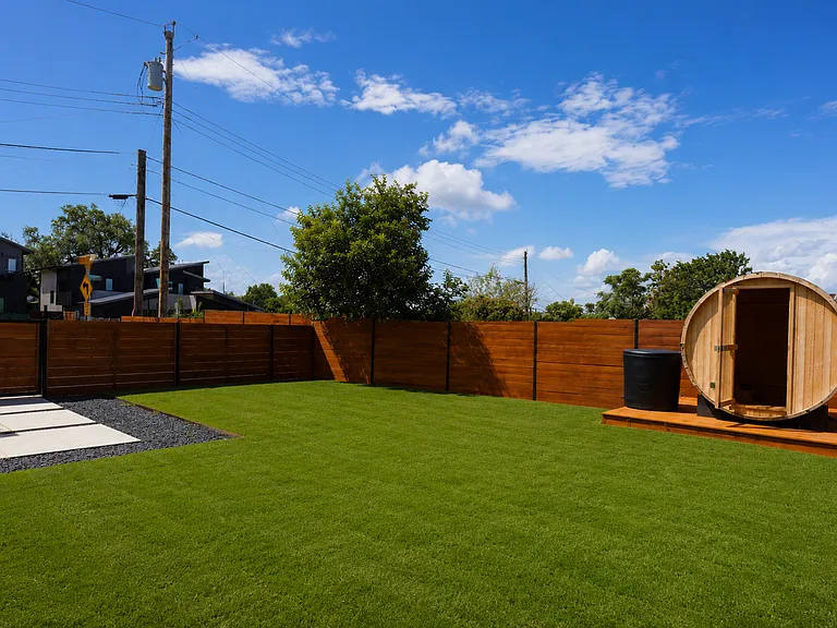4405 Mount Vernon Dr #B — Photo 4