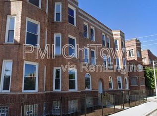 346 E 50th St #1, Chicago, IL 60615