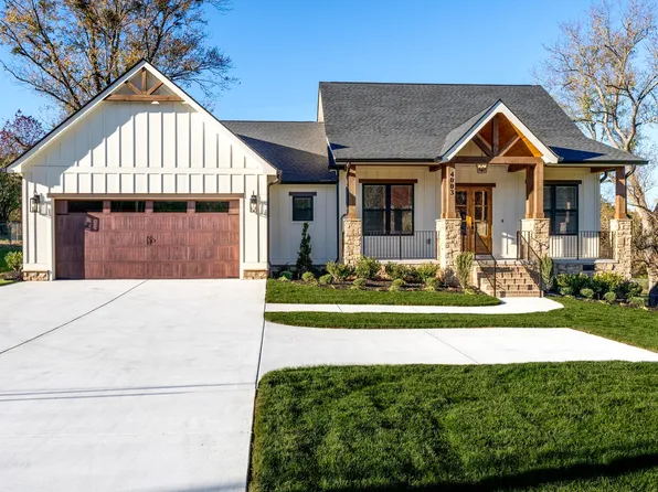 4003 Webb Rd, Chattanooga, TN 37416