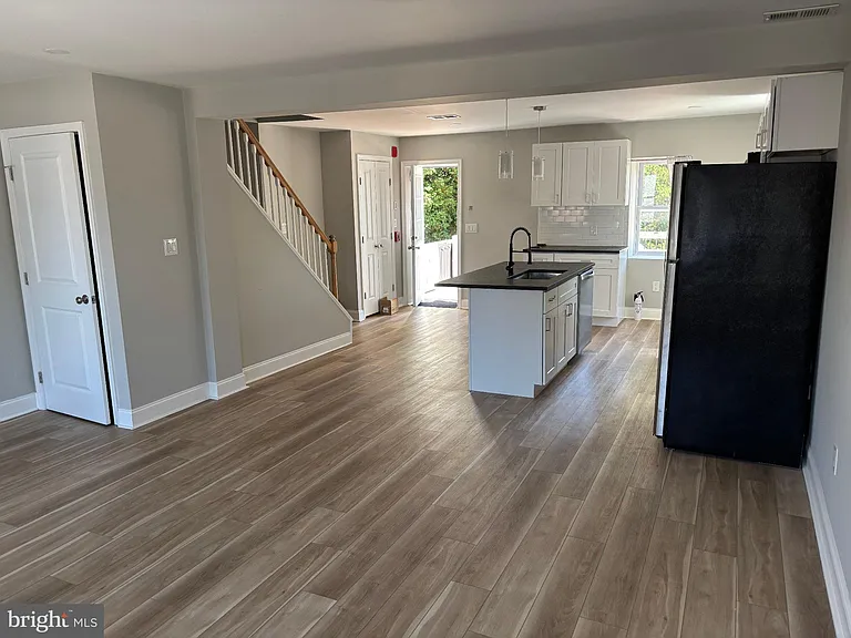 5543 Ridge Ave #2 — Photo 6