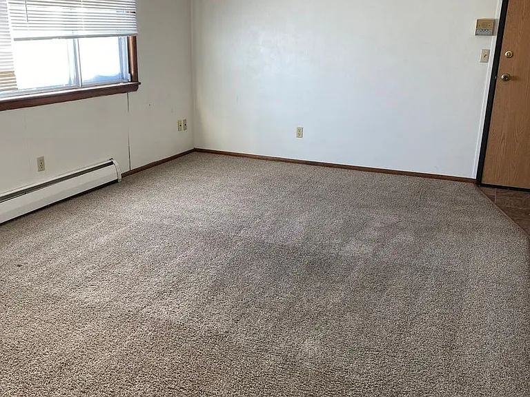 College Park Apartments — Photo 73