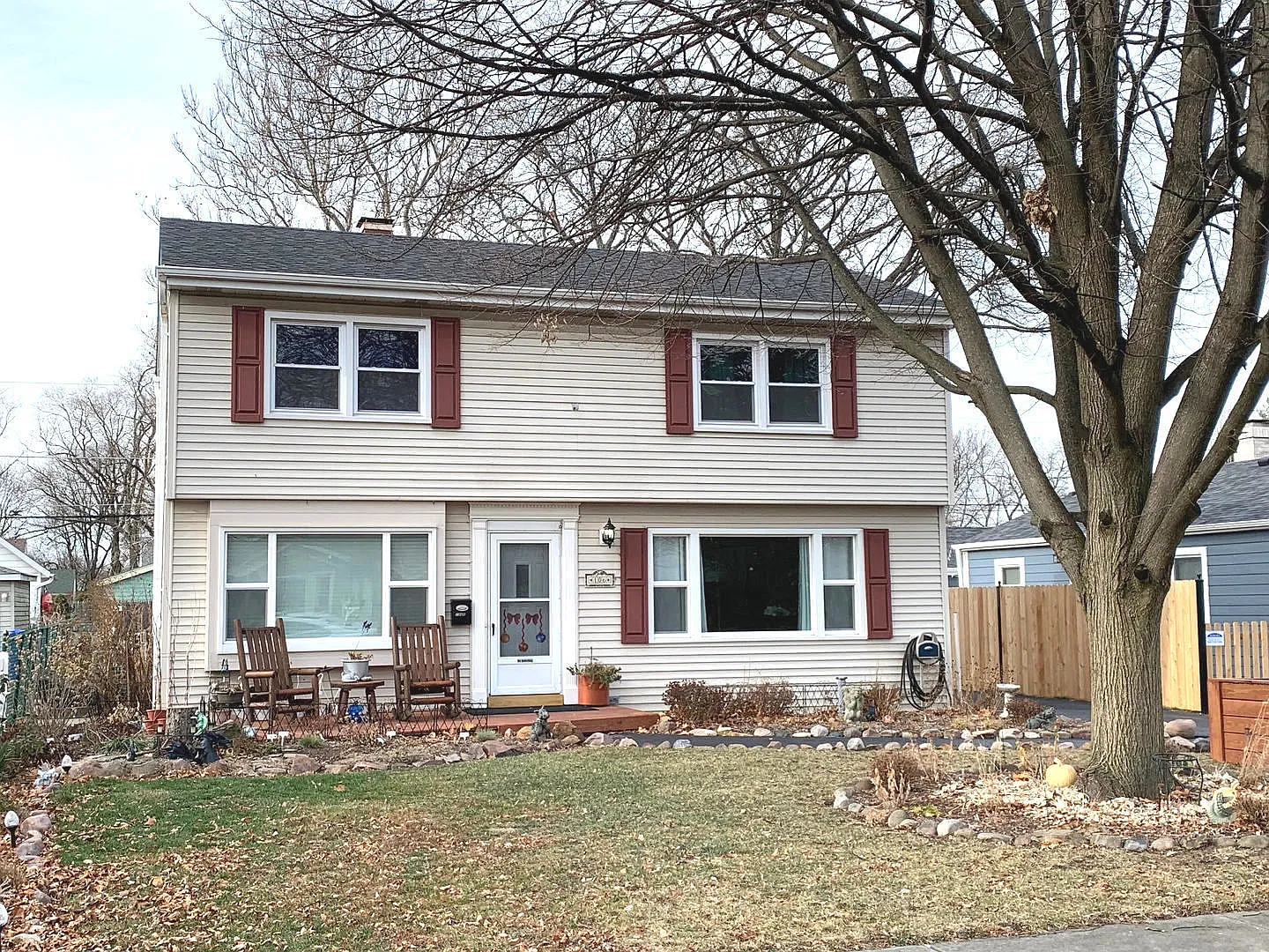 106 S Morgan Ave photo 1