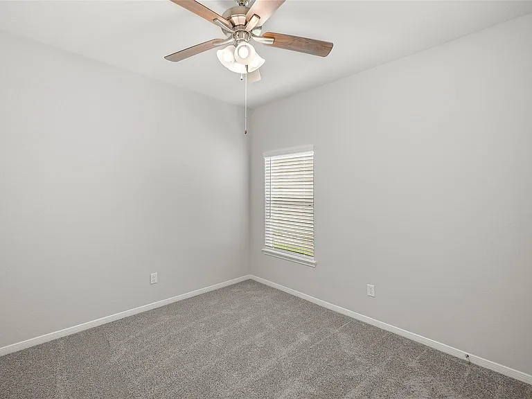 13313 Bald Eagle Way — Photo 3