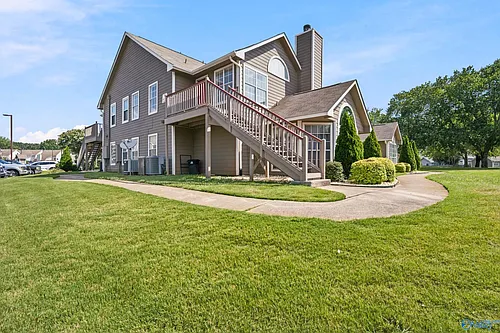 104 Waters Edge Ln #104 Photo 1