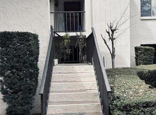 700 Starkey Rd APT 821, Largo, FL 33771