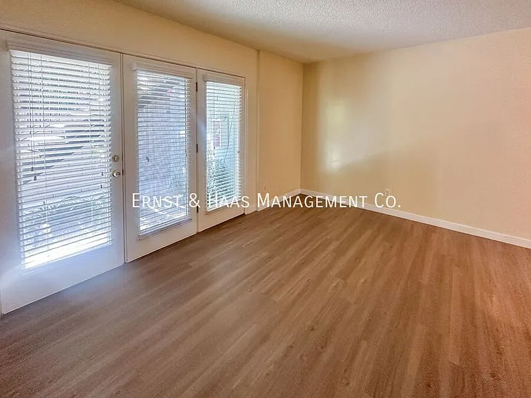 237 Kennebec Ave #5 — Photo 5