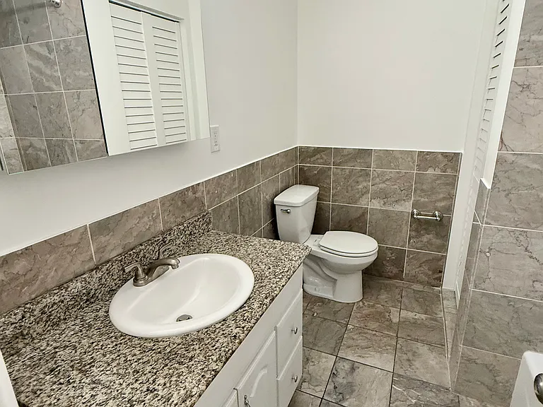 1138 Hacienda Place — Photo 28