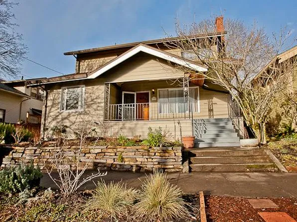 4125 SE Lincoln St #2, Portland, OR 97214