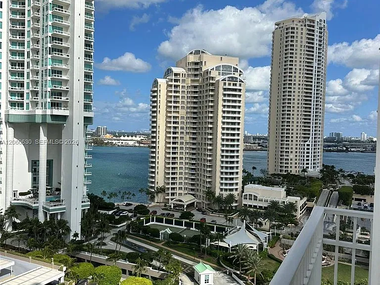 701 Brickell Key Blvd #1808 — Photo 17