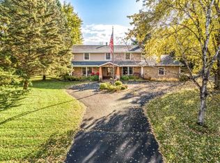 22 Lacosta Dr, White Bear Lake, MN 55110