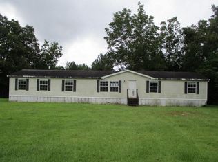 1901 Sexton Rd, Defuniak Springs, FL 32433