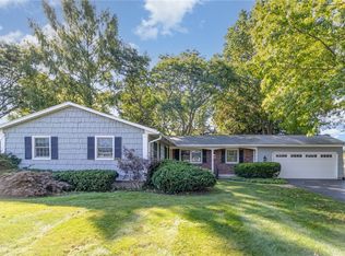 80 Pen Creek Dr, Webster, NY 14580