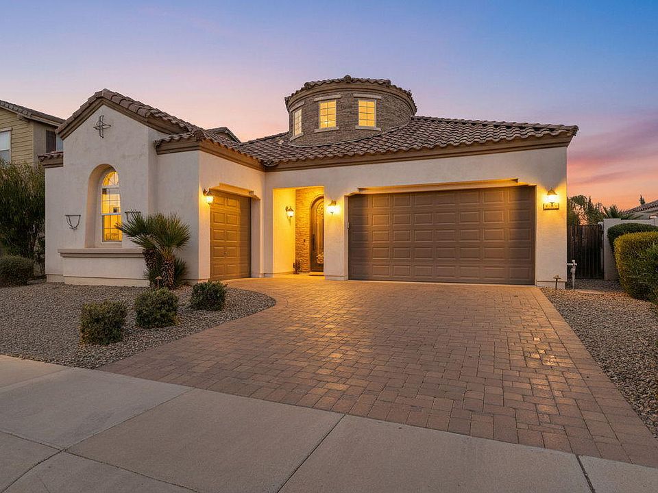 1st image of 4306 E YELLOWSTONE Place