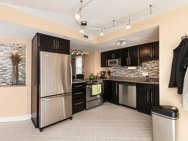 1101 Saint Paul St #210 — Photo 1