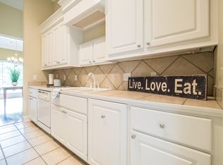 279 Lighthouse Ln, Brandon, MS 39047