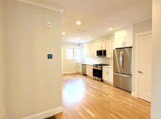 37 Gore St #3, Cambridge, MA 02141