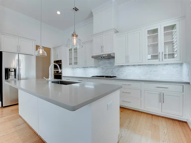 8736 Oak Kolbe Ln — Photo 11