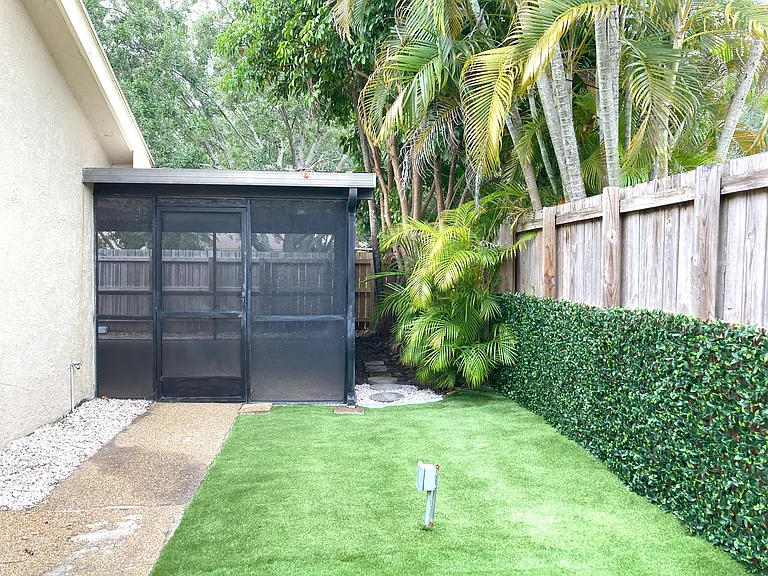 7755 Kenway Pl E — Photo 24