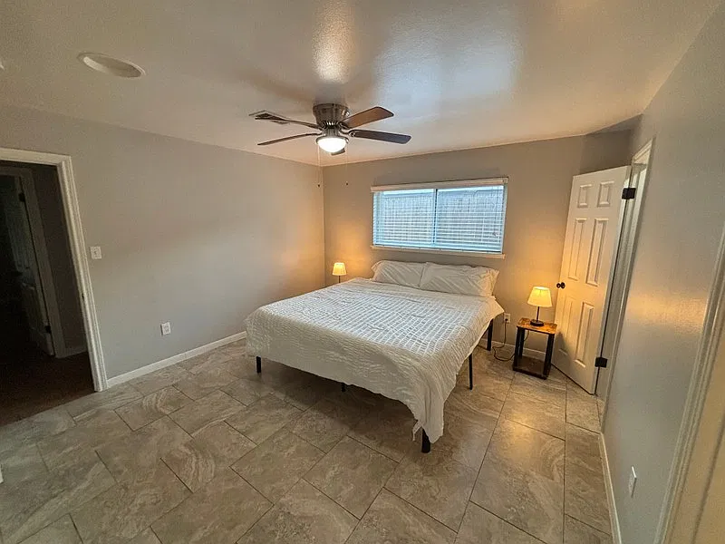 1 bed, 1.0 bath, 1641 sqft, $750 — Photo 4