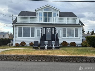 238-239 Shoreland Cir, South Amboy, NJ, 08879