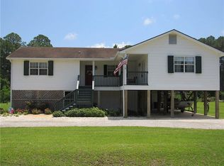 15373 Morris Dr, Coden, AL 36523