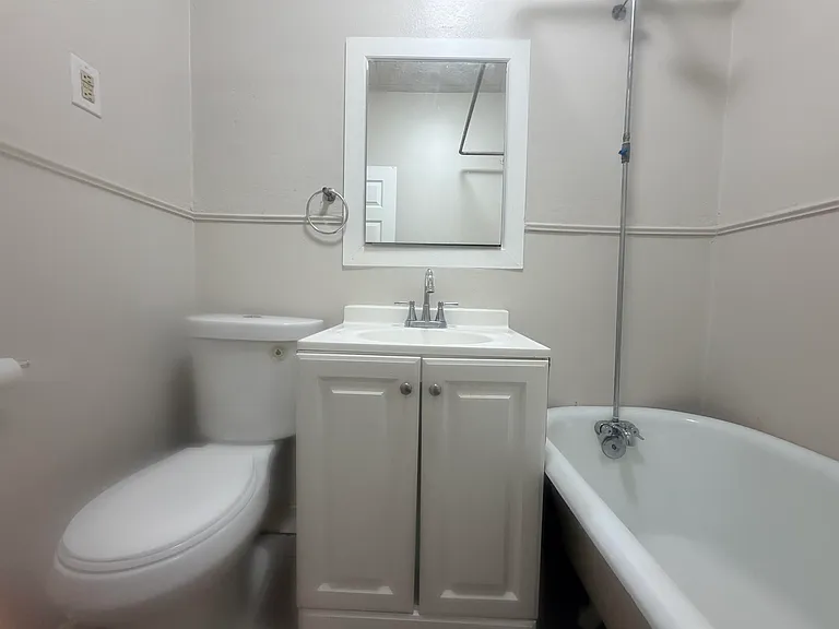 138 W 30th St #1 — Photo 16