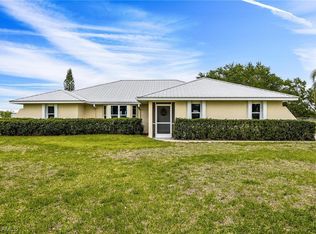 1367 Frontier Cir, Labelle, FL 33935