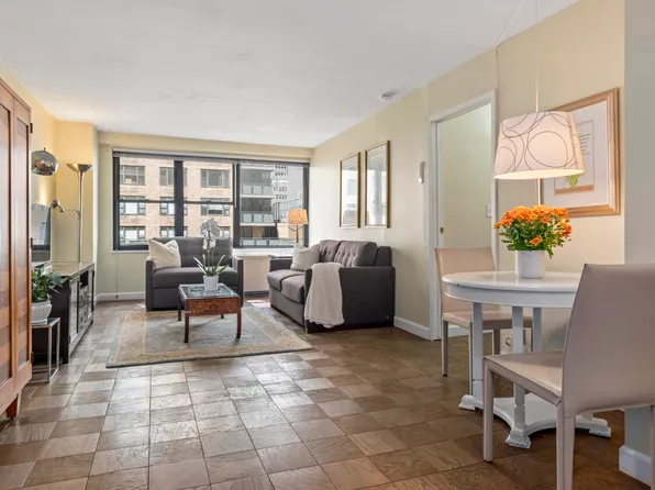 305 East 40th Street image 1 of 9