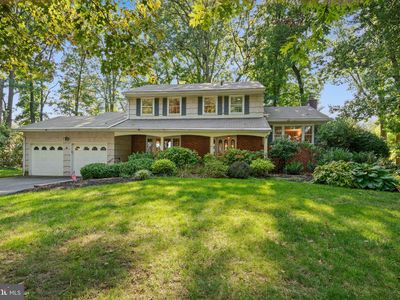 24 Oxford Dr, East Windsor, NJ, 08520