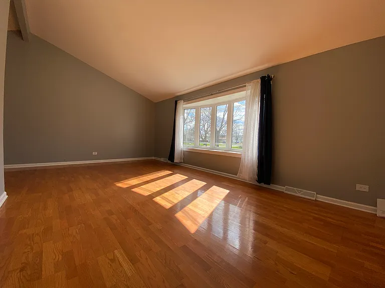 1403 N Sauk Ln — Photo 4