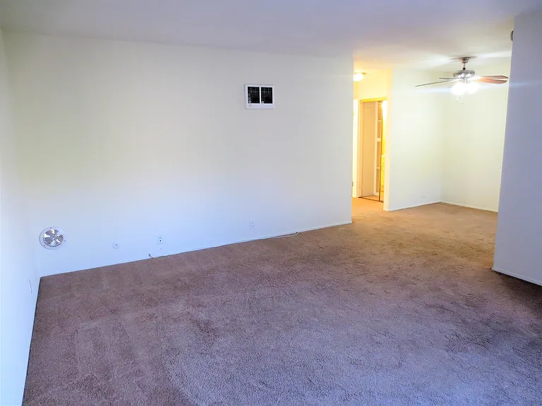 12923 Mapleview St #14 — Photo 7